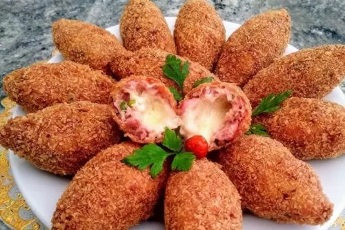 Imagem ilustrativa/ Bolinho crocante/ Reprodução internet