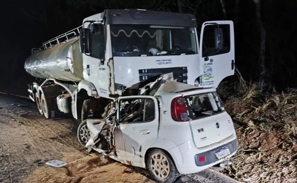 Grave acidente na MGC-135, em Mirabela/Foto: CBMMG